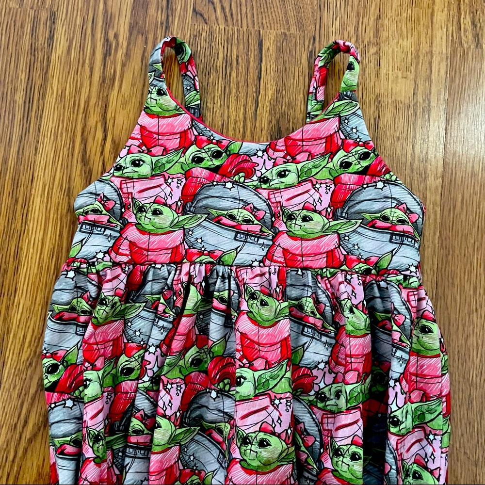 Star Wars Baby Yoda Romper - Home sewn - 9 -12 months